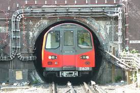 Размер тоннелей определяет максимальный размер вагонов